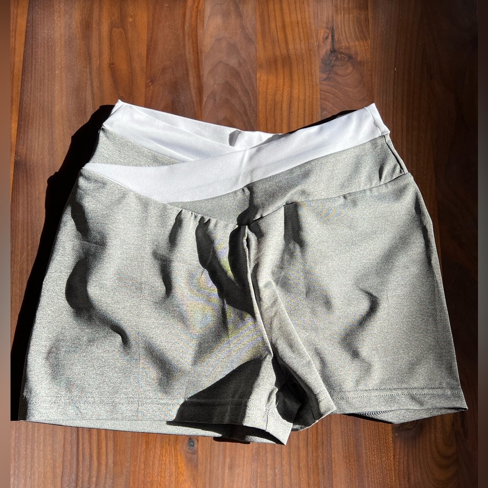 4 for $20 NWOT Biker Shorts Cross Waist - Gray/White - S